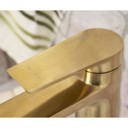 Смеситель для раковины высокий WasserKraft Aisch 5503H, золото фото 4