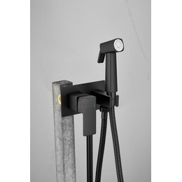 Набор для гигиенического душа Belz B55808-7 (со скрытой частью) чёрный матовый фото 