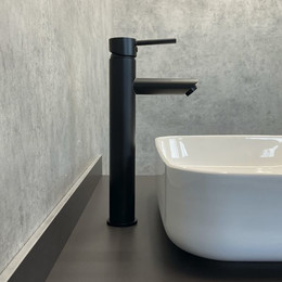 Смеситель для раковины высокий Comforty FC018B-CMT, черный матовый фото 