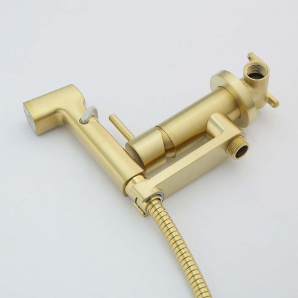 Набор для гигиенического Aquatek Ника AQ1819BG, золото - 2 Набор для гигиенического Aquatek Ника AQ1819BG, золото фото 2