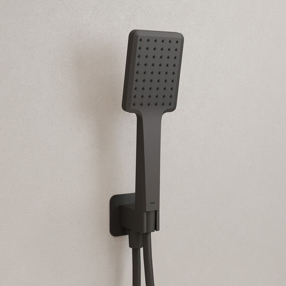 Душевая система для ванны Iddis Slide SLIBL03i68, чёрный матовый - 5 Душевая система для ванны Iddis Slide SLIBL03i68, чёрный матовый фото 5