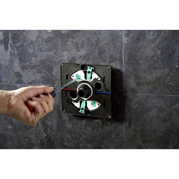 Скрытая часть для переключателя потоков Hansgrohe 01500180 фото 8