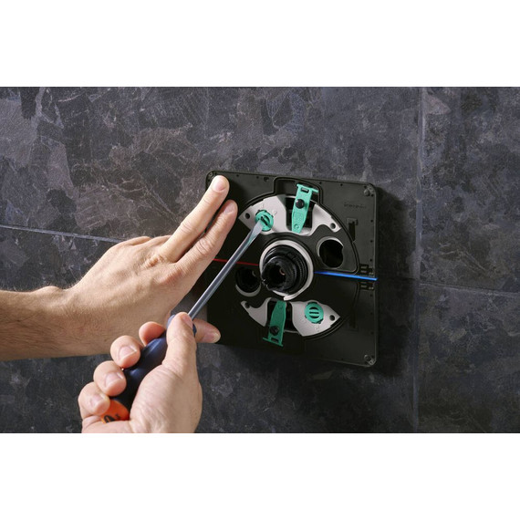 Скрытая часть для переключателя потоков Hansgrohe 01500180 фото 12