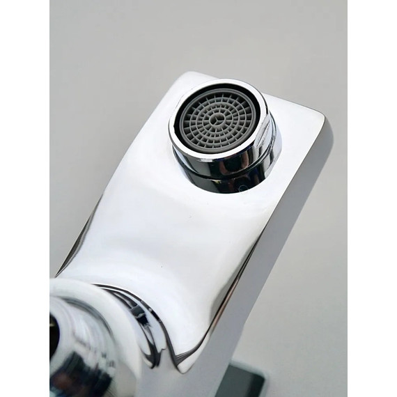 Смеситель на борт ванны Diadonna D80-114106 с лейкой фото 7