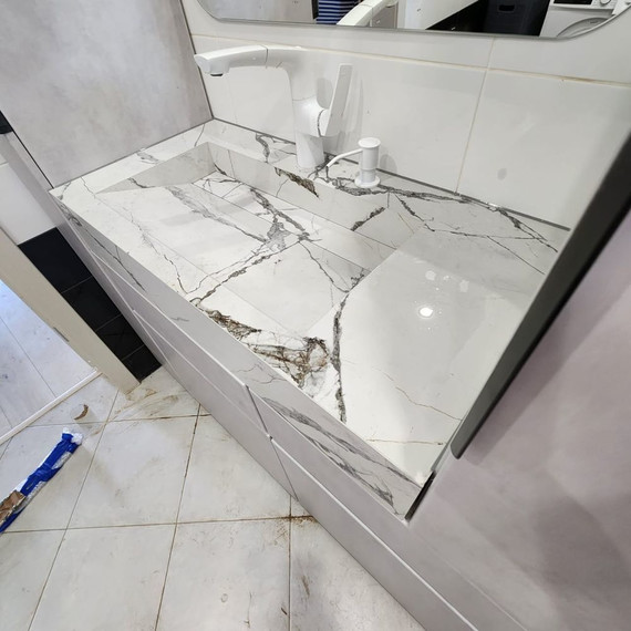 Дизайнерская раковина из керамогранита 80х60 см, цвет индивидуальный фото 3