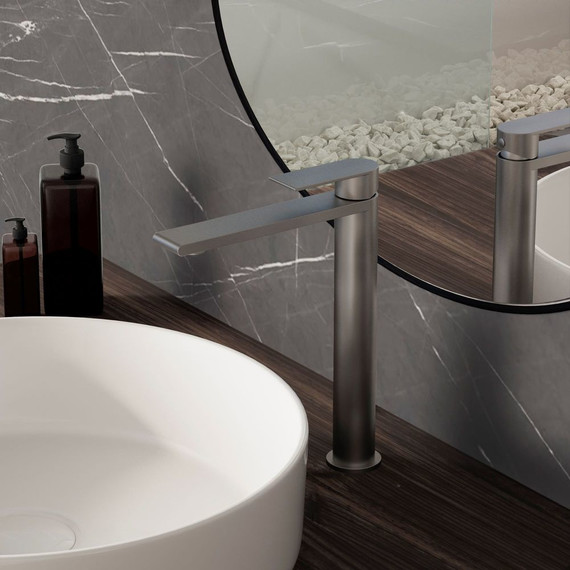 Смеситель для раковины высокий Vincea Vogue (SS) VBF-2VS2GM, вороненая сталь - 2 Смеситель для раковины высокий Vincea Vogue (SS) VBF-2VS2GM, вороненая сталь фото 2