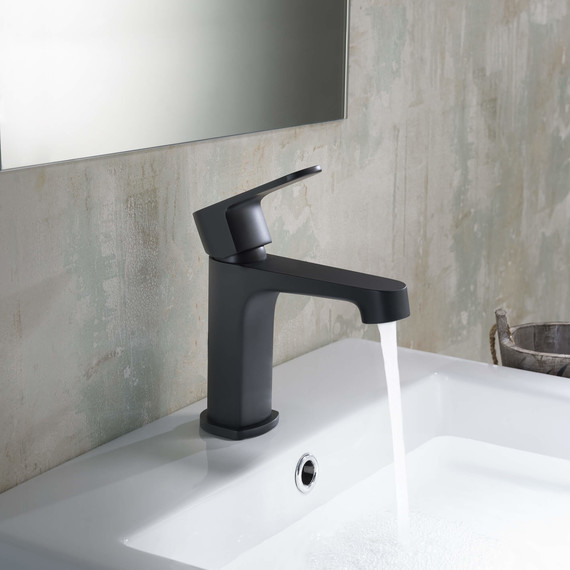 Набор смесителей 3 в 1 для ванны с коротким изливом Aquatek Оберон AQ1230MB, чёрный матовый, Цвет производителя: чёрный матовый - 5 Набор смесителей 3 в 1 для ванны с коротким изливом Aquatek Оберон AQ1230MB, чёрный матовый, Цвет производителя: чёрный матовый фото 5