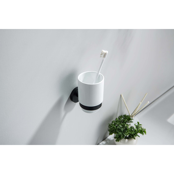 Стакан для зубных щеток Aquatek Бетта AQ4604MB, цвет чёрный матовый - 3 Стакан для зубных щеток Aquatek Бетта AQ4604MB, цвет чёрный матовый фото 3