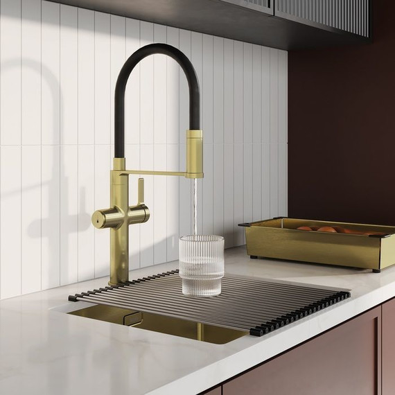 Смеситель для кухни Iddis Ikon IKNMGFFi05, золото матовое, Цвет производителя: золото матовое фото 3