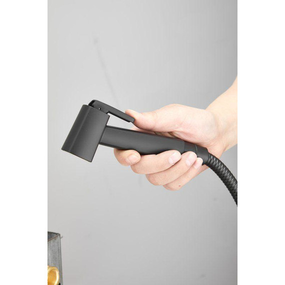 Набор для гигиенического душа Belz B55805-7 (со скрытой частью) чёрный матовый - 4 Набор для гигиенического душа Belz B55805-7 (со скрытой частью) чёрный матовый фото 4