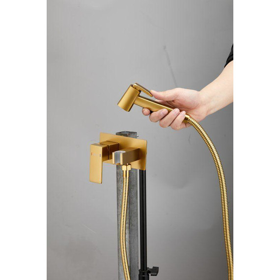 Набор для гигиенического душа Belz B55808-5 (со скрытой частью) золото матовое - 5 Набор для гигиенического душа Belz B55808-5 (со скрытой частью) золото матовое фото 5