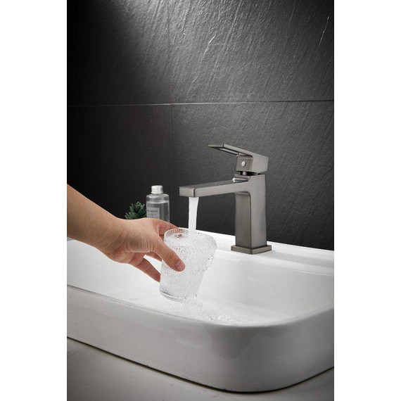 Смеситель для раковины Belz B10658-3, оружейная сталь фото 4