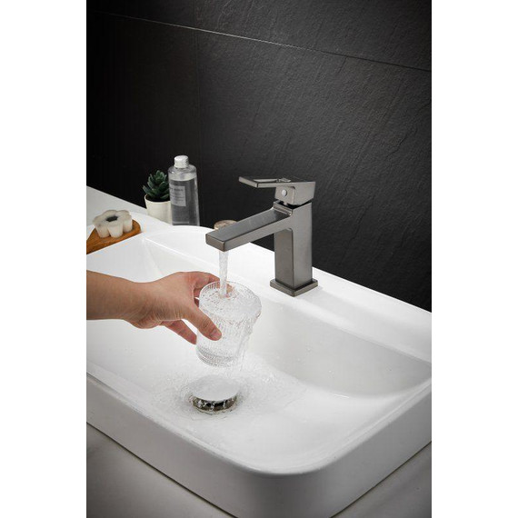 Смеситель для раковины Belz B10658-3, оружейная сталь фото 10