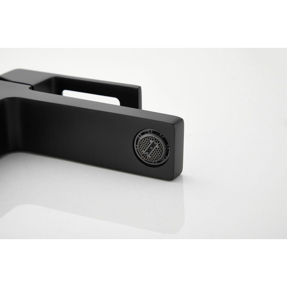 Смеситель для раковины Belz B10658-7, чёрный фото 11