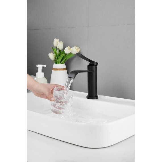 Смеситель для раковины Belz B10812-7, чёрный фото 9