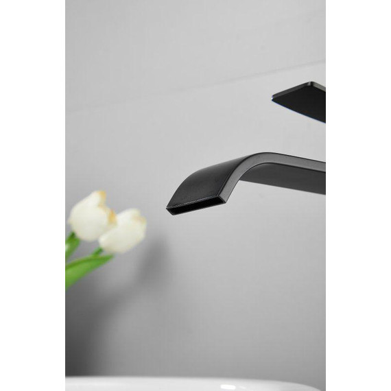 Смеситель для раковины высокий Belz B11812-7, чёрный фото 16