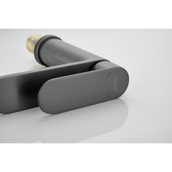 Смеситель для раковины с лейкой для биде Belz B12713-3, оружейная сталь фото 23