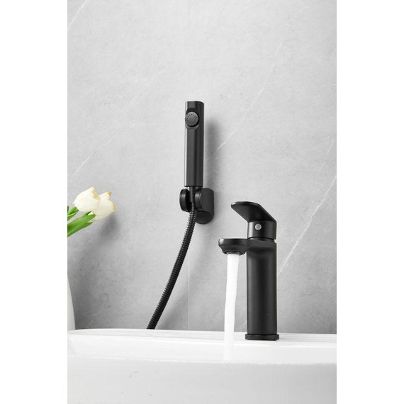 Смеситель для раковины с лейкой для биде Belz B12713-7, чёрный фото 2