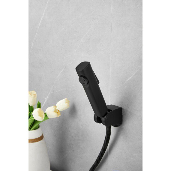 Смеситель для раковины с лейкой для биде Belz B12713-7, чёрный фото 36