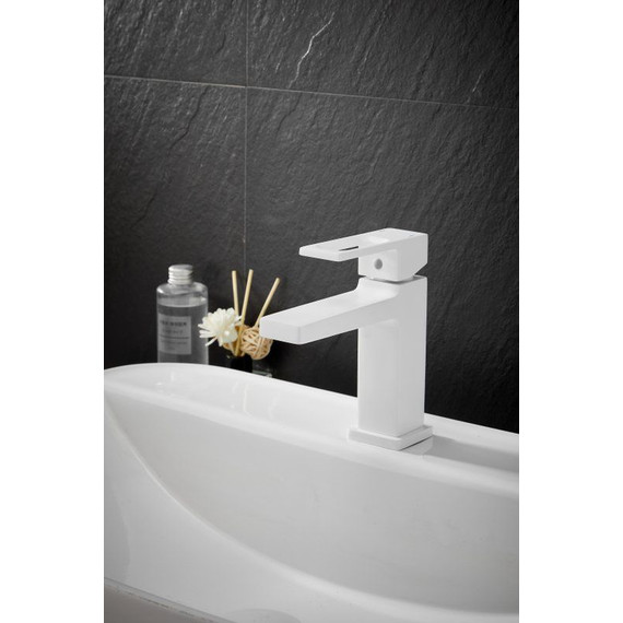 Смеситель для раковины Belz B10658-8, белый фото 11