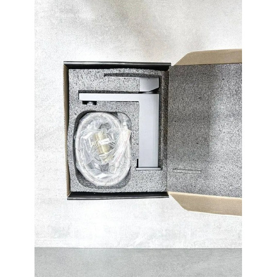 Смеситель для раковины Belz B10817-7, черный фото 7