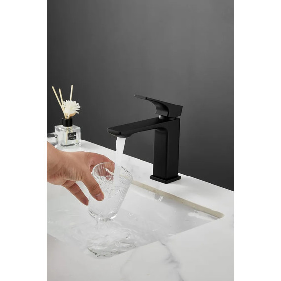 Смеситель для раковины BELZ B10709-7, чёрный фото 12