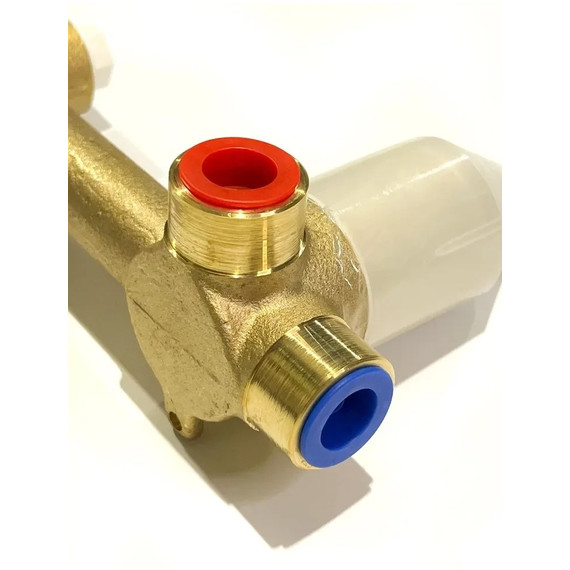 Смеситель для раковины настенный Grocenberg GB511MG (со скрытой частью) матовое золото фото 6