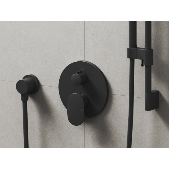 Смеситель для ванны Ravak Spring SG 065.20BL O2 X070552, чёрный матовый - 2 Смеситель для ванны Ravak Spring SG 065.20BL O2 X070552, чёрный матовый фото 2
