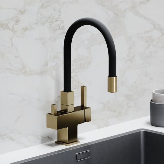 Смеситель для кухни Sancos Arno SC4005BG, брашированное золото/чёрный фото 6