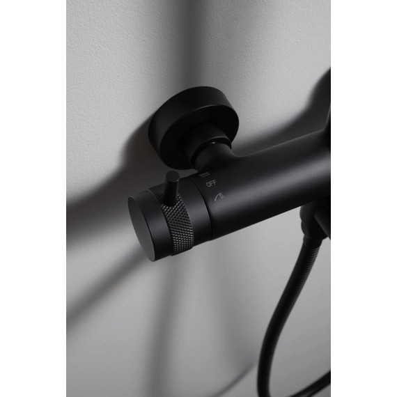 Душевая стойка Allen Brau Priority 5.31A10-31, чёрный матовый фото 9