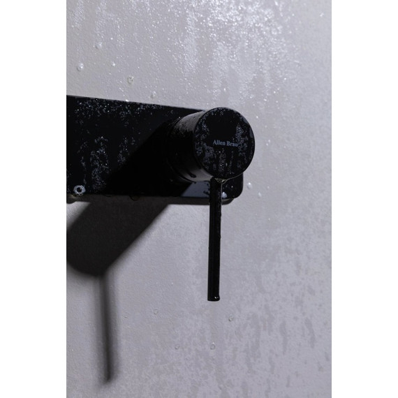 Смеситель для раковины настенный Allen Brau Glority 5.51004-31 (со скрытой частью) чёрный матовый фото 6