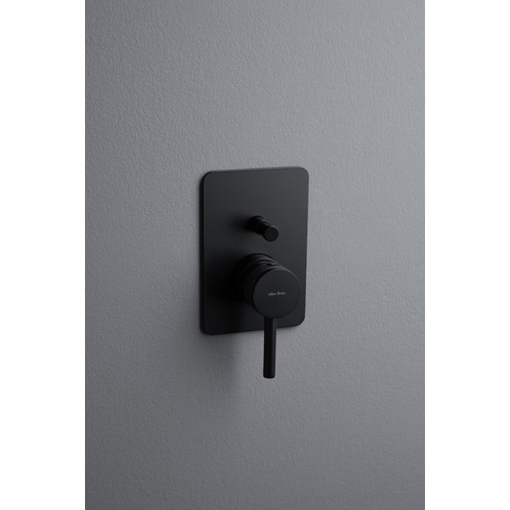 Смеситель для душа Allen Brau Priority X2 5.31011-31 (со скрытой частью) чёрный матовый фото 3