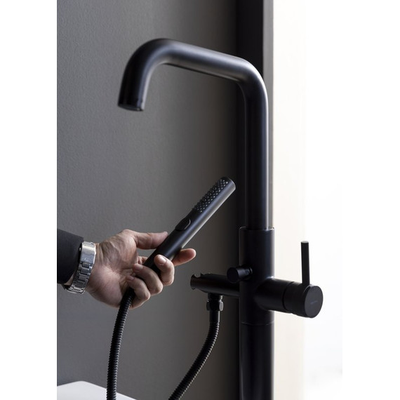 Смеситель для ванны Allen Brau Priority 5.31008-31 (со скрытой частью) чёрный матовый фото 10