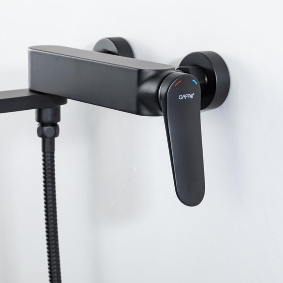 Смеситель для ванны с выдвижным изливом Gappo G10-6 G3210-6, чёрный, Цвет производителя: чёрный фото 7