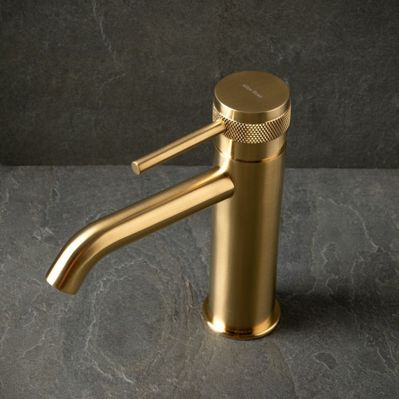 Смеситель для раковины Allen Brau Priority 5.31A01-GB, золото фото 9