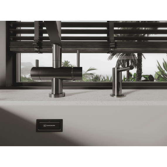 Дозатор для моющего средства сенсорный OM-09 sensor gm 4995106, вороненая сталь фото 3