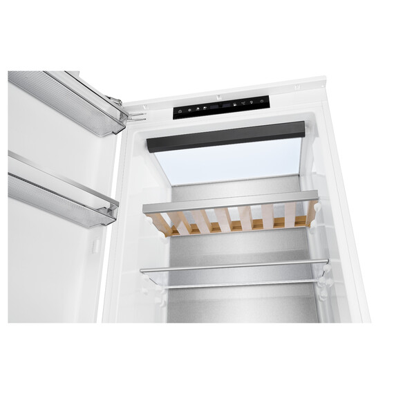 Встраиваемый двухкамерный холодильник Korting KSI 1947 фото 5