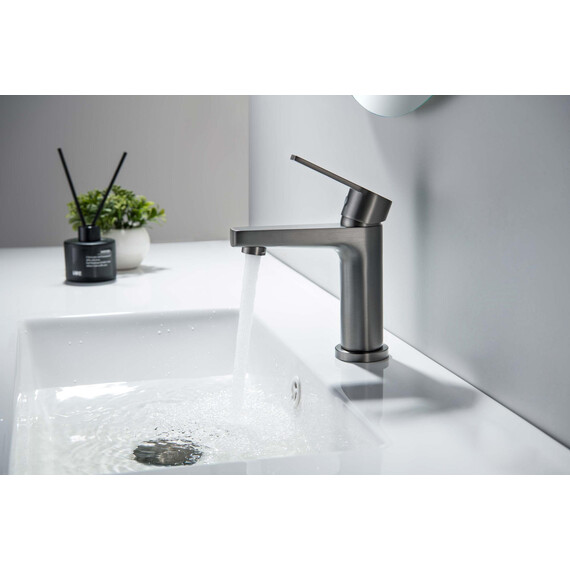 Смеситель для раковины с лейкой для биде Aquatek Лугано AQ1712BGM, оружейная сталь фото 5