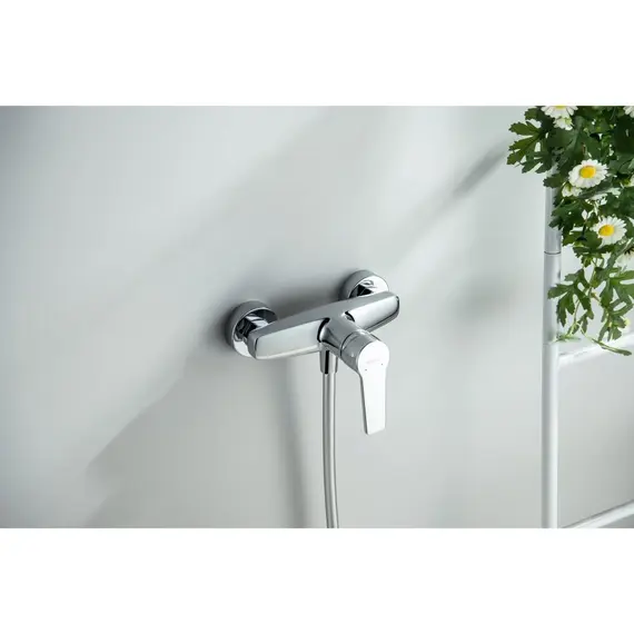 Смеситель для душа Aquatek Лугано AQ1734CR с душевым гарнитуром фото 4