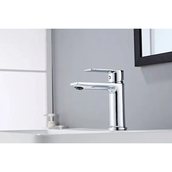 Душевой комплект Haiba: Душевая стойка HB24505 + смеситель для раковины HB10505, цвет хром фото 4