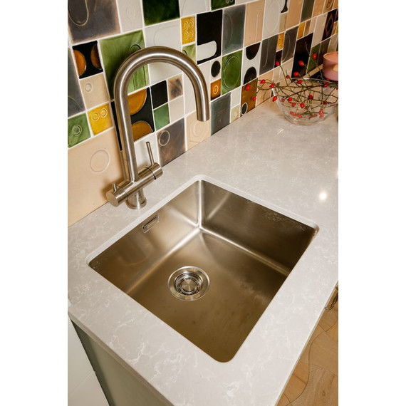 Кухонная мойка Omoikiri TADZAVA 54-IN (4993512) 1 мм, нержавеющая сталь, Цвет производителя: нержавеющая сталь матовая - 2 Кухонная мойка Omoikiri TADZAVA 54-IN (4993512) 1 мм, нержавеющая сталь, Цвет производителя: нержавеющая сталь матовая фото 2