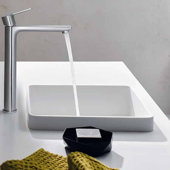 Смеситель для раковины высокий Grohe Lineare New 23405001 - 5 Смеситель для раковины высокий Grohe Lineare New 23405001 фото 5