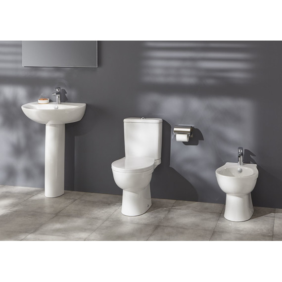 Унитаз-компакт Jacob Delafon Patio Rimless UJV102-00 - 3 Унитаз-компакт Jacob Delafon Patio Rimless UJV102-00 фото 3