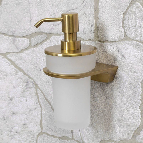 Дозатор для жидкого мыла WasserKraft Aisch K-5999, цвет золото фото 2