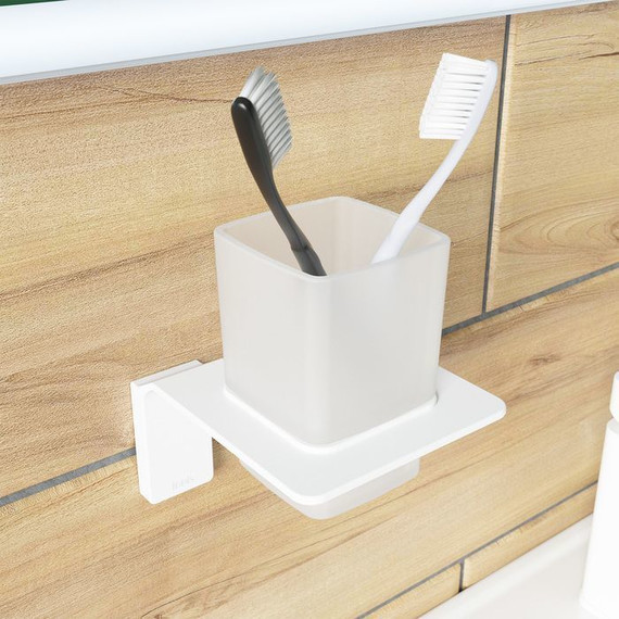 Стакан для зубных щеток Iddis Slide SLIWTG1i45, цвет белый - 3 Стакан для зубных щеток Iddis Slide SLIWTG1i45, цвет белый фото 3