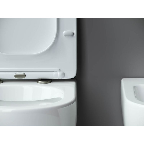 Унитаз подвесной безободковый ceramicanova Metropol Rimless CN4002 с тонкой крышкой микролифт, Цвет производителя: белый фото 9