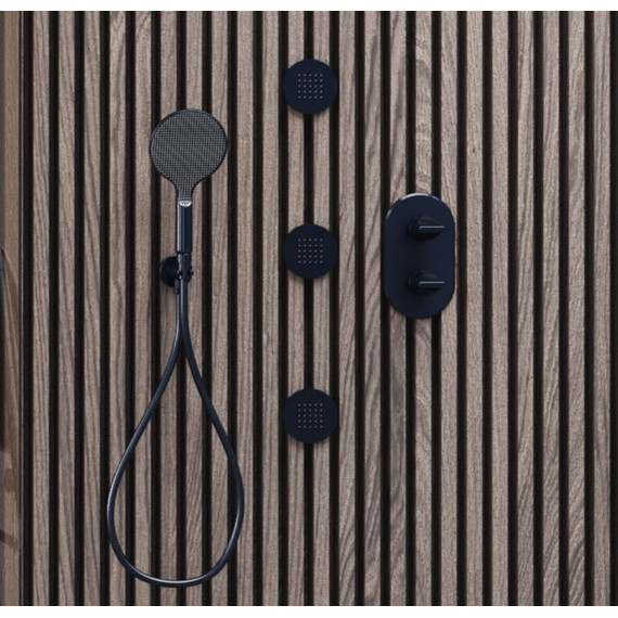 Смеситель для ванны с термостатом Bossini Apice Z00500.073, черный матовый - 3 Смеситель для ванны с термостатом Bossini Apice Z00500.073, черный матовый фото 3
