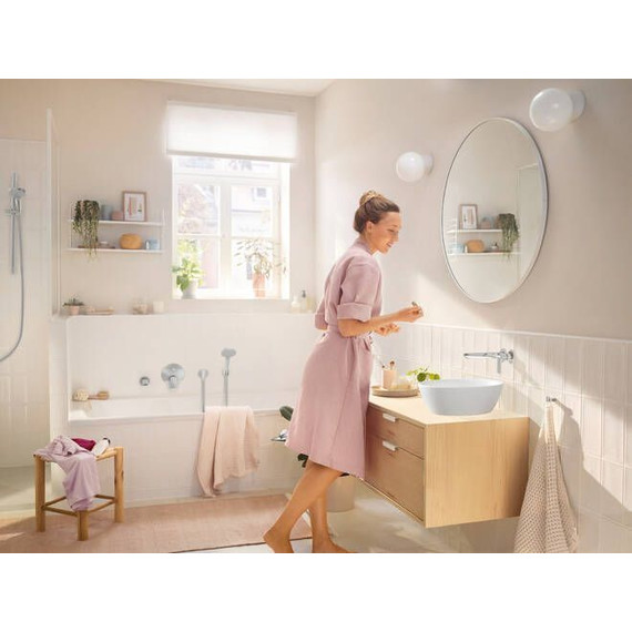 Смеситель для раковины настенный Hansgrohe Rebris S 72528000 фото 2