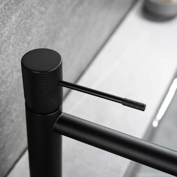 Смеситель для раковины Vincea Desire VBF-1D1MB, черный матовый фото 6