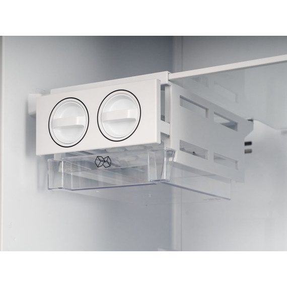 Морозильник (морозильная камера) Schaub Lorenz SLF S265G2 - 6 Морозильник (морозильная камера) Schaub Lorenz SLF S265G2 фото 6